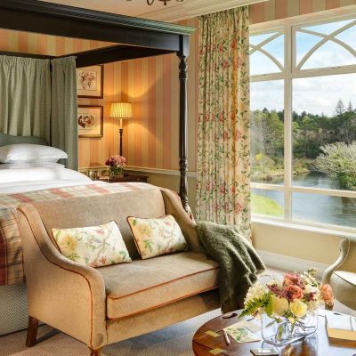 Honeymoon in Irland - Ballynahinch Castle River View Room