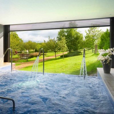 Irland Kulinarik Reise . Pool Lyrath Estate