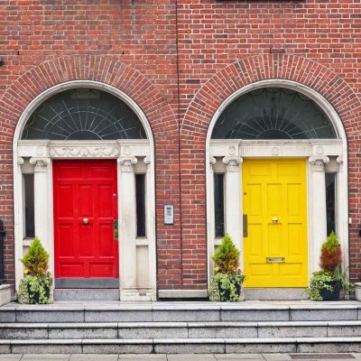 Klassische Irlandrundreise . Georgian Door